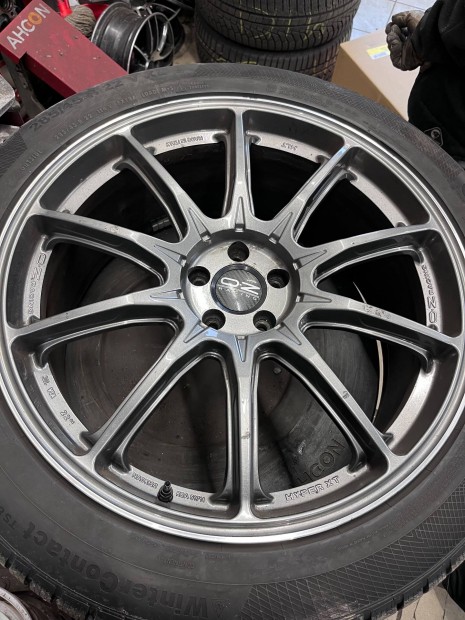 OZ Hyper XT HLT Star Graphite 22 alufelni