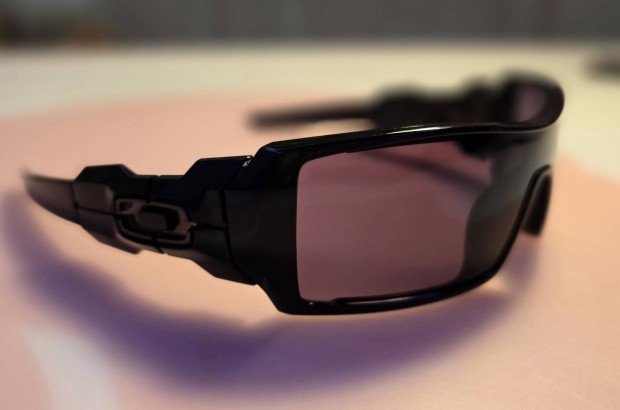 Oakley Oil Rig black Iridium frfi napszemveg