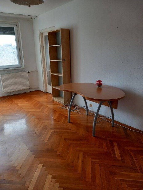 Óbudai 2 szobás panel kiadó