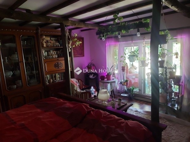 �csai 70 nm-es h�z elad�