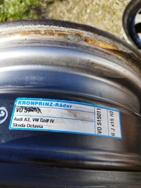 Octavia Bora Golf4 lemezf 6x15 5x100 