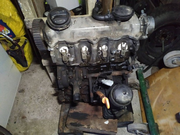 Octavia I, VW Golf IV Elad� AGR motorblokk+hengerfej VW 1,9 TDI