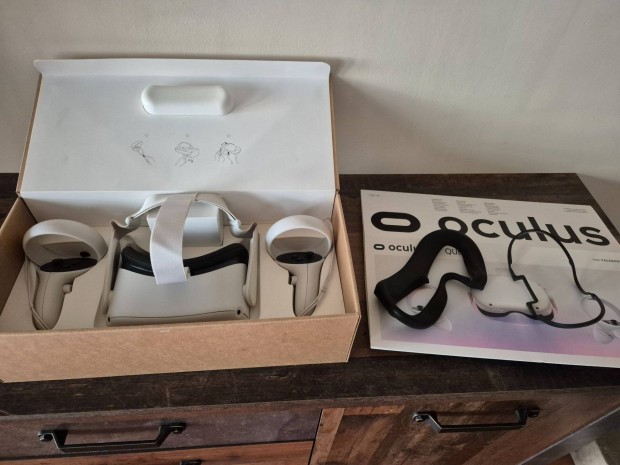 Oculus Quest 2 VR szemveg, 128 GB, fehr