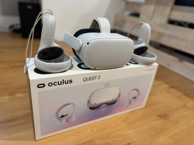 Oculus Quest 2 - 128 GB gyri dobozval, tartozkaival