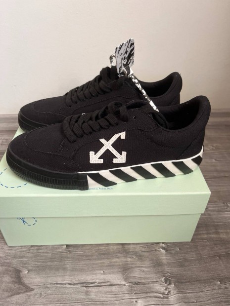 Off-White Vulc Black White Arrow, frfi utcai cip