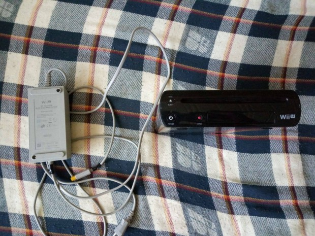 Okos Nintendo Wii U konzol rengeteg extra tudással eladó