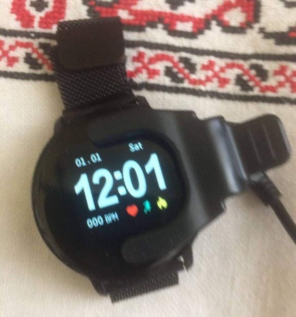 Okos óra M5, lépésszámláló, Bluetooth, szinkron telefoninformációk