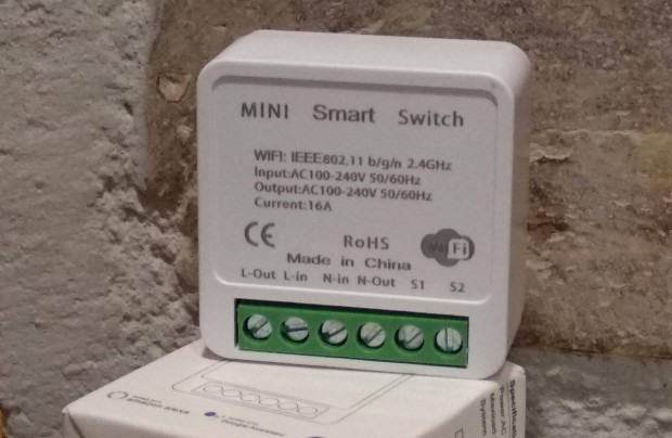 Okosotthon kapcsol, smart switch, wifi, 230V, 16A, Tuya, Smart life