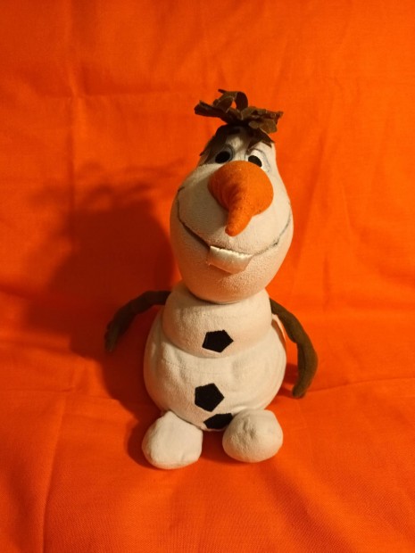 Olaf plssfigura 28 cm