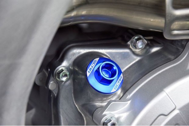 Olajbetöltő sapka Scar alumínium Honda / Yamaha kék
