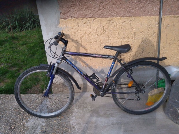 Olcs� Teleszk�pos Mountain bike 24 colos 2.000ft