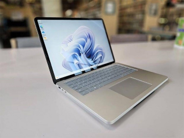 Olcs laptop: Microsoft Surface Laptop 2 - Dr-PC.hu