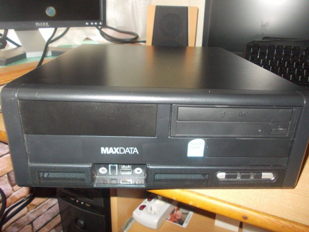 Olcsó retro PC komplett eladó!