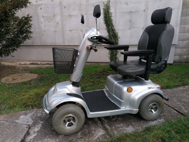 Olcsbb!! Mobilis M84 Elektromos Moped Rokkant Rehab Ids Kocsi Robog