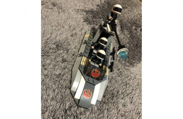 Old Lego star wars Rebel Scout Speeder 7668 elad!