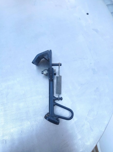 Oldal tmasz Suzuki let