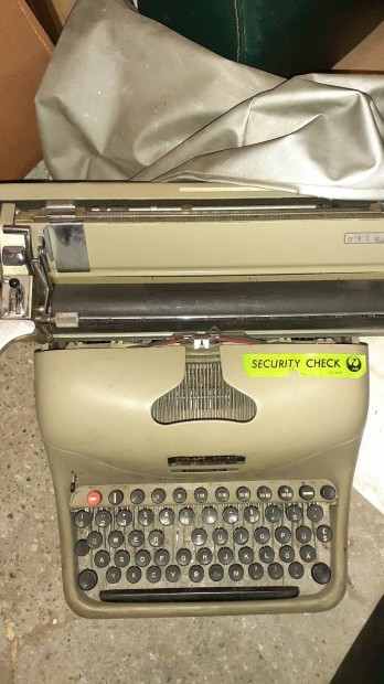 Olivetti retro rgp