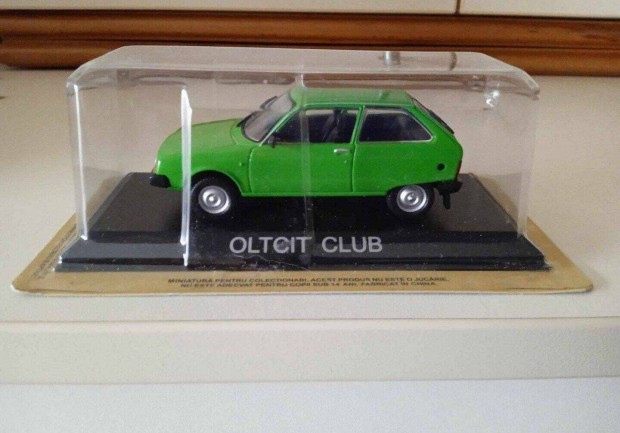 Oltcit Club kisauto modell 1/43 Elad