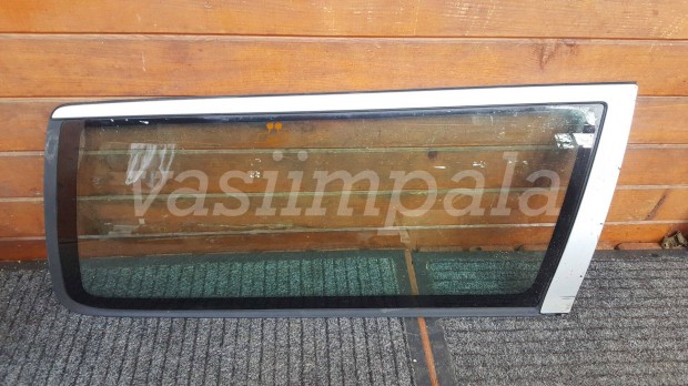 Olvo 30674477 V70 jobb csomagtérüveg