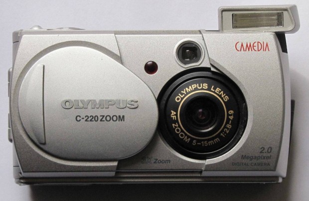 Olympus C-220 digit�lis kamera, teleptart� mechanikai hib�val