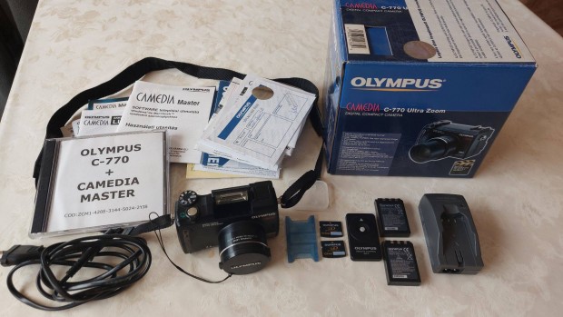 Olympus C-770 Ultra Zoom digit kamera elad