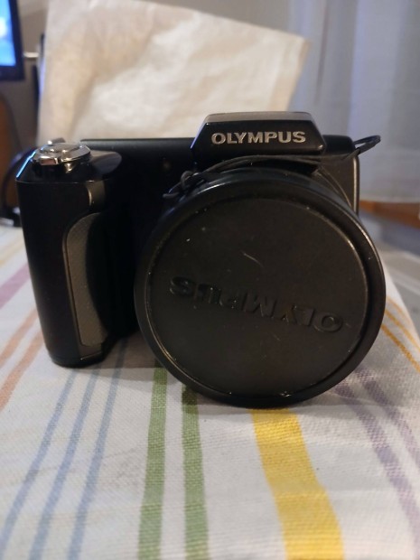 Olympus SP-610 UZ 14 megapixel kompakt fnykpezgp