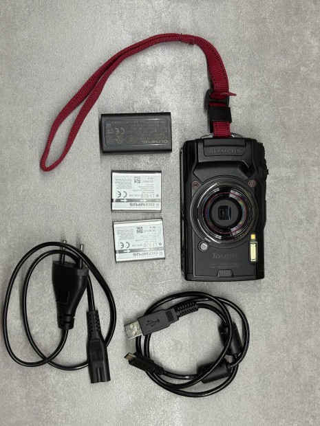 Olympus Tough TG-6 - rendkívül szép állapotban, gyakorlatilag újként