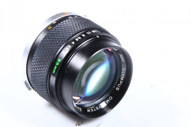 Olympus f2 85mm om objektv 