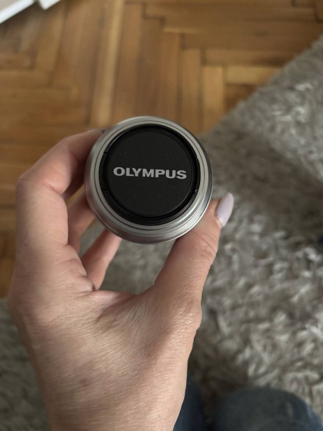 Olympus objektv
