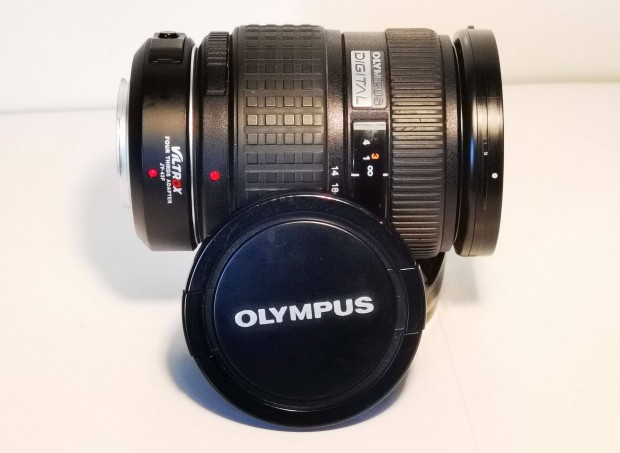 Olympus objektv Panasonic 14-54mm F:2.8-3.5+Viltrox adapter MFT