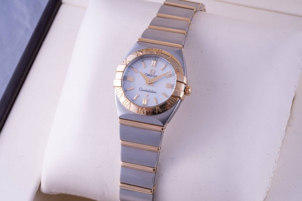 Omega Constellation Double Eagle 18k MOP