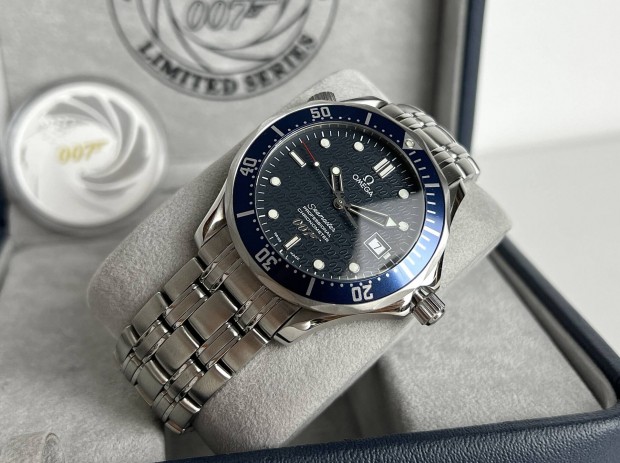 Omega Seamaster 300 m James Bond 40 th anniversary