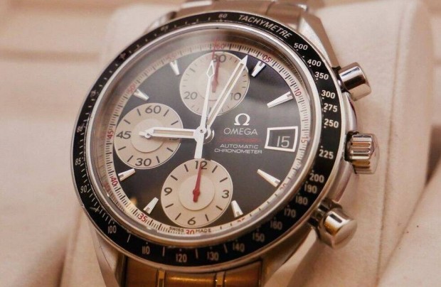 Omega Speedmaster Reverse Panda