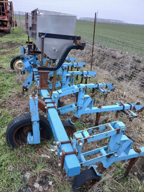 Omikron sork�zm�vel� kultiv�tor m�tr�gyasz�r�val elad�