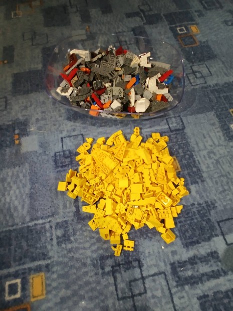 mlesztett Lego 1 kg