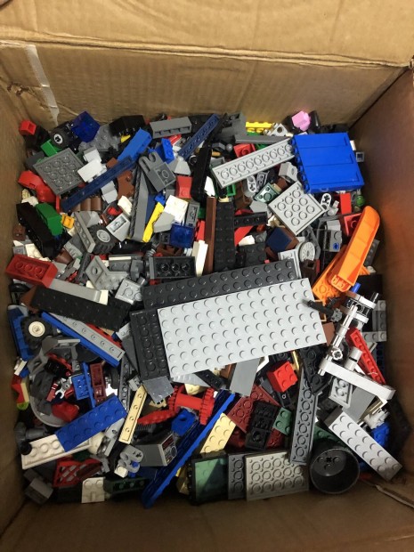 mlesztett lego 
