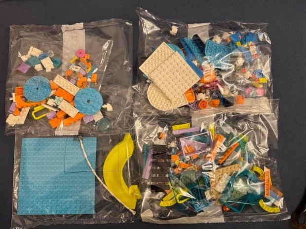 Ömlesztett új Lego elemek kilóra