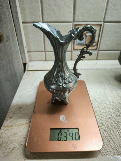 n karaffa, kancs rzsa dsztssel elad! 20 cm, 0.32 kg