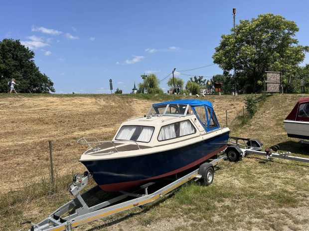 Onedin 650 hajó lakóhajó csónak horgász hajó