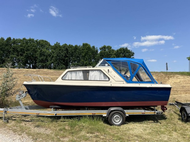 Onedin hajó lakóhajó horgászhajó