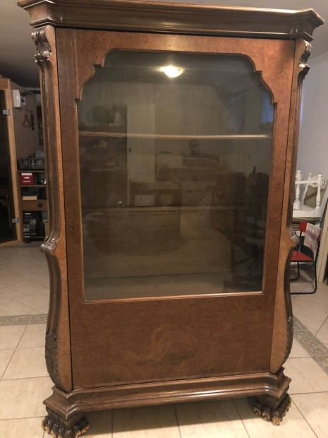 Ónémet stílusú vitrines és tálaló szekrény