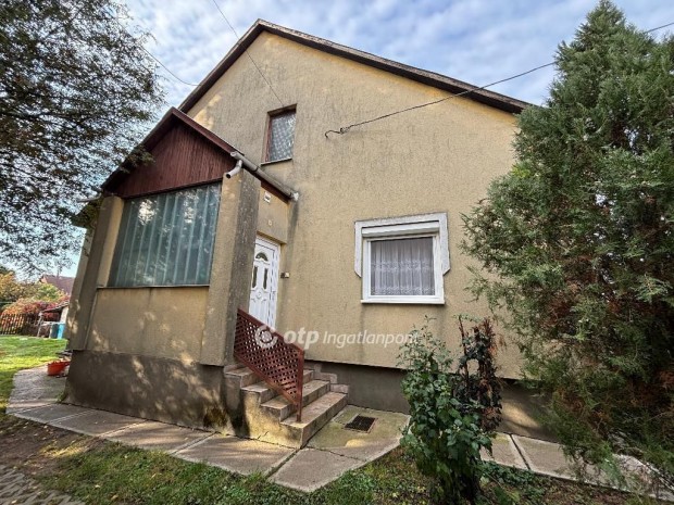 Ongai 110 nm-es h�z elad�