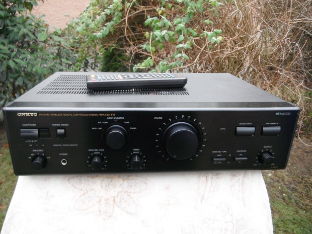 Onkyo A-8830 erst tvirnytval