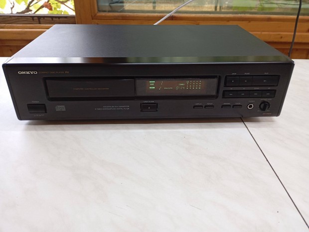 Onkyo DX 6900 Hibs Cd Lejtsz Elad Szllts Az rban