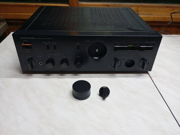 Onkyo Integra A 8250 Erst Elad Szllts Az rban Utnvttel