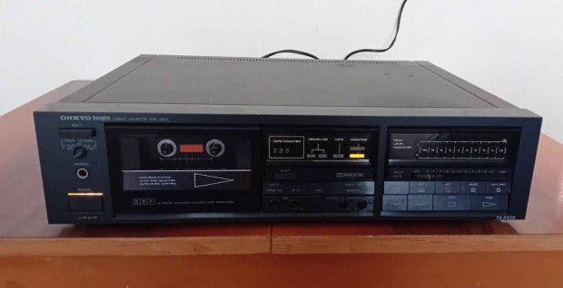 Onkyo Integra CD lejtsz