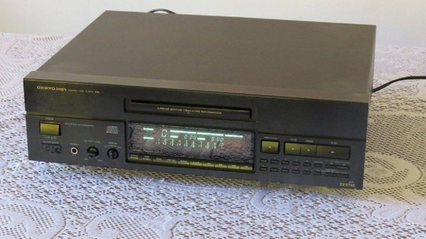 Onkyo Integra DX-6750 asztali cd jtsz