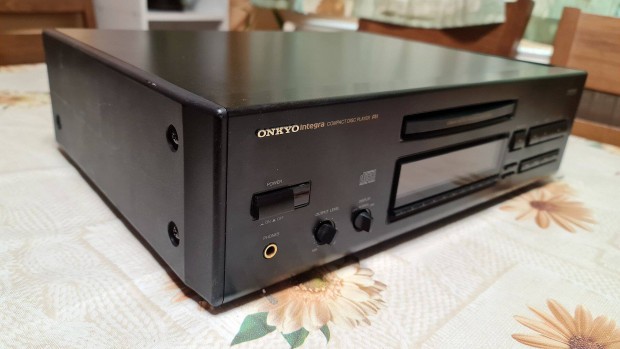 Onkyo Integra DX-6850 kivl,minsgi cd lejtsz+tvirnyt