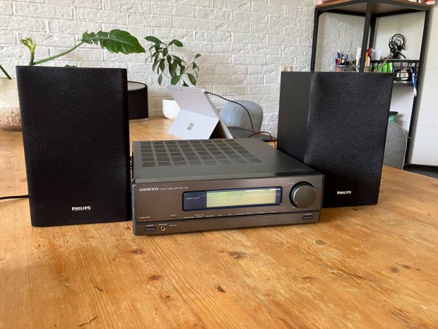 Onkyo R-05 sztere tuner / erst, receiver szp llapotban - ritka!