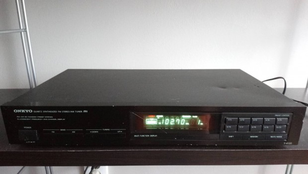 Onkyo Rdi Tuner s fejhallgat 